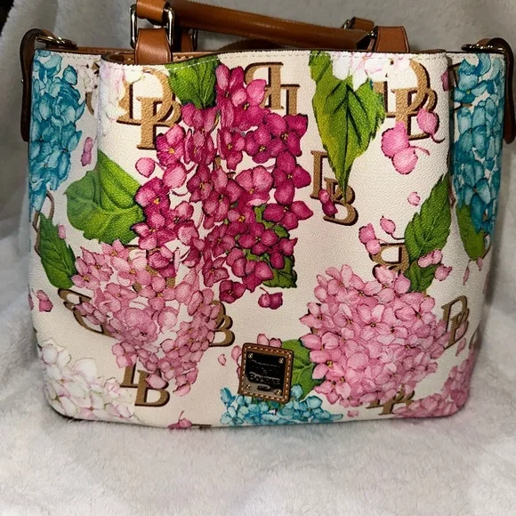 Dooney & Bourke Floral Print Women Bag - Picture 1 of 3
